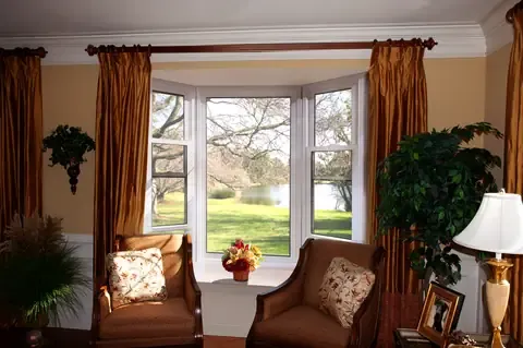 Bay & Bow window
